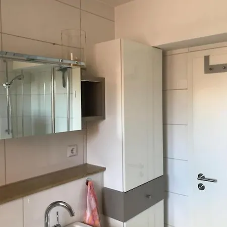 Helle 3-zimmer Eigentumswohnung, Aufzug, Balkon Pulheim
